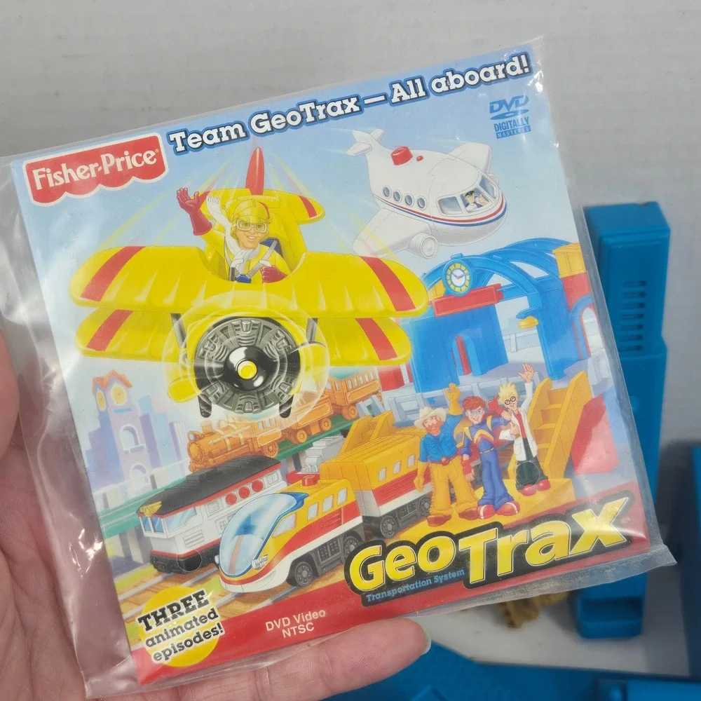 Fisher-Price GeoTrax GeoAir High Flyin Airport N0142 Track Tower Lot NO RC/PLANE